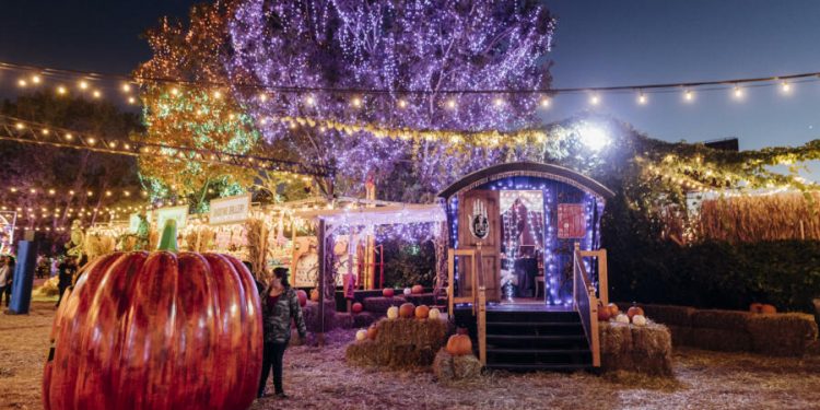 Chicago Halloween parties 2021: spooky parades, pop-up bars, costume parties, and more