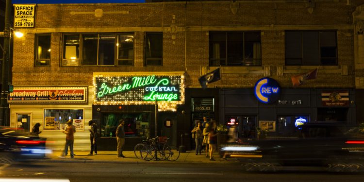 24 hours in Chicago’s Uptown neighborhood