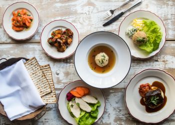 Where to get Easter brunch and Passover specials in Chicago