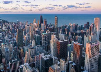 Keeping Up with the Windy City: Chicago’s Top 10 Most Popular News Sites